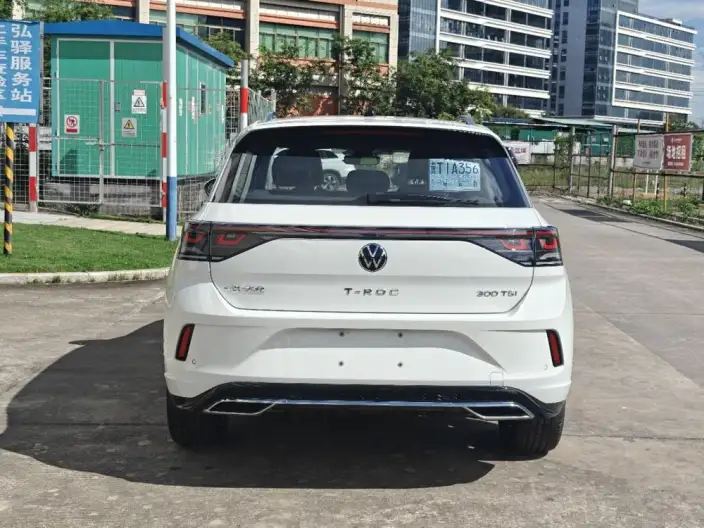 Volkswagen T-Roc 2024 Model 300TSI DSG Chenguang Edition – фото 5