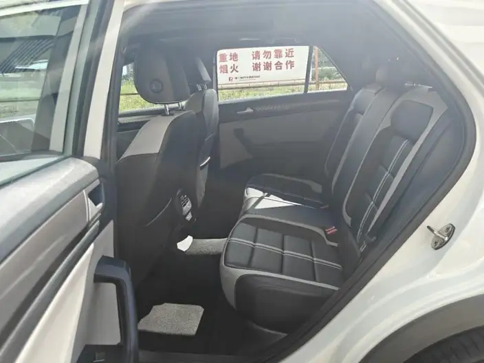 Volkswagen T-Roc 2024 Model 300TSI DSG Chenguang Edition – фото 8