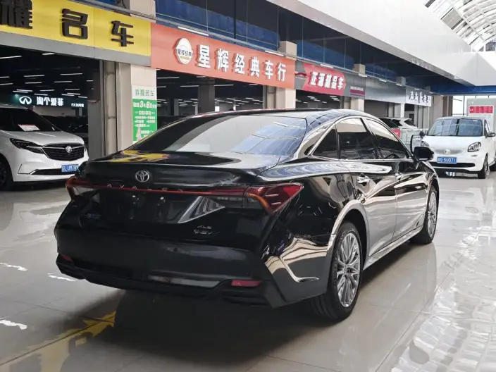 Toyota Avalon 2024 Model Intelligent Hybrid 2.0L E-CVT Premium Edition – фото 6