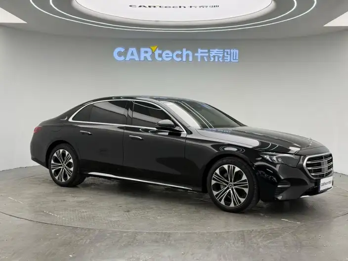 Mercedes-Benz E-Class 2025 Model E 300 L Luxury Model sedan – фото 3