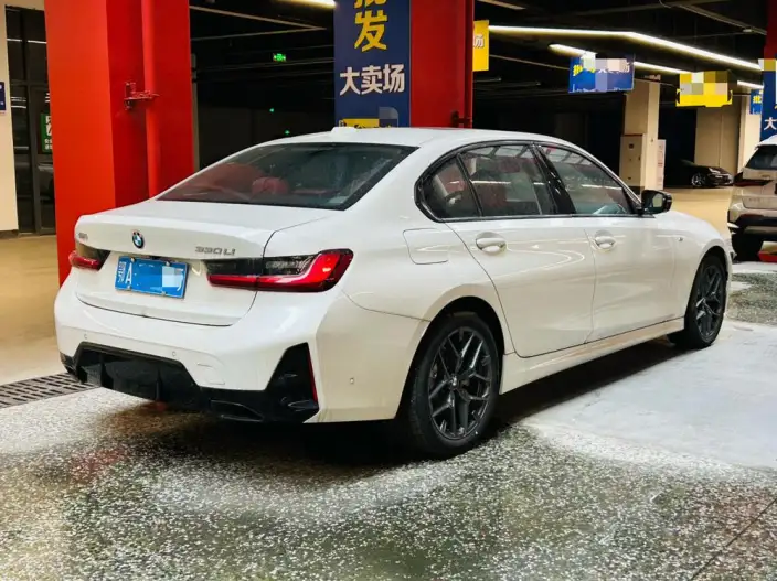 BMW 3 Series 2025 Model 330Li M Sports Night Set – фото 6