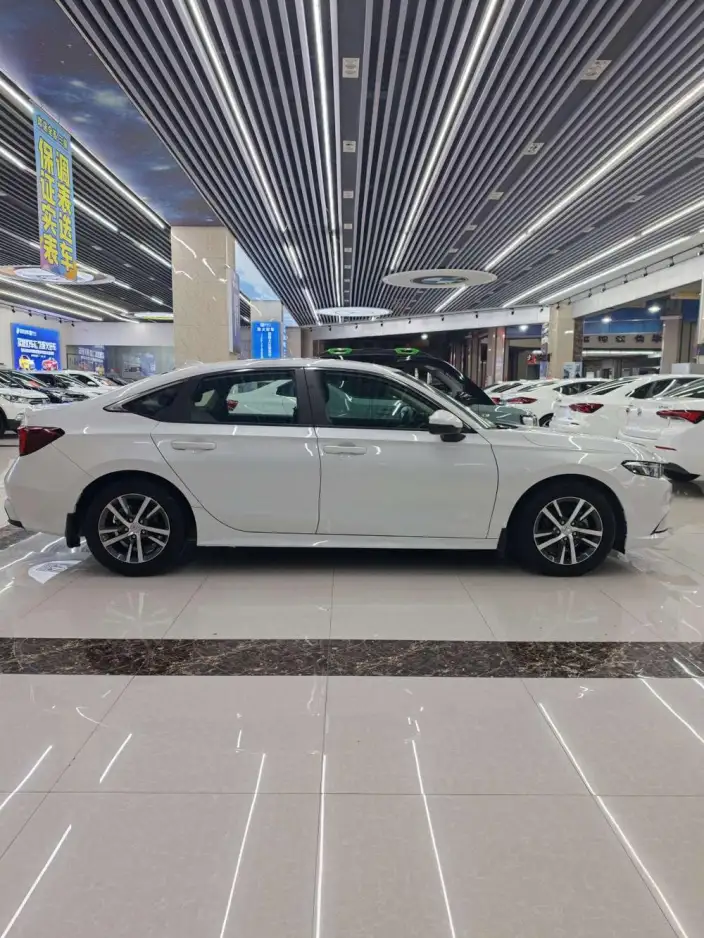 Model Ge 2022 Model 240TURBO CVT Technology Edition – фото 6