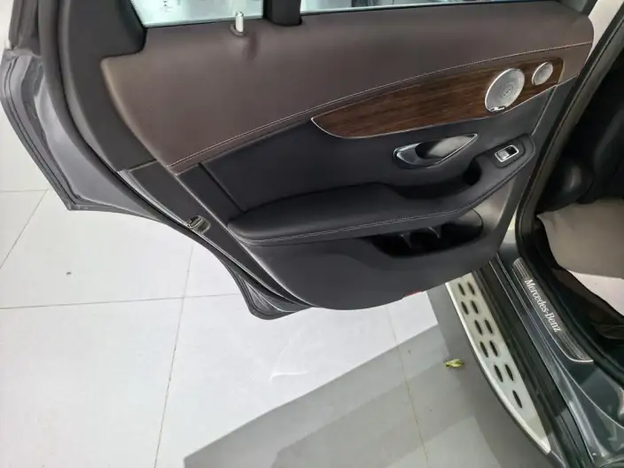 Mercedes-Benz GLC 2021 Model GLC 300 L 4MATIC Dynamic Model – фото 8