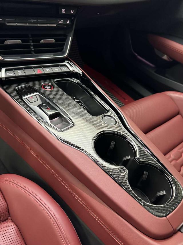 AUDI e-tron GT 2023 Basic model – фото 11