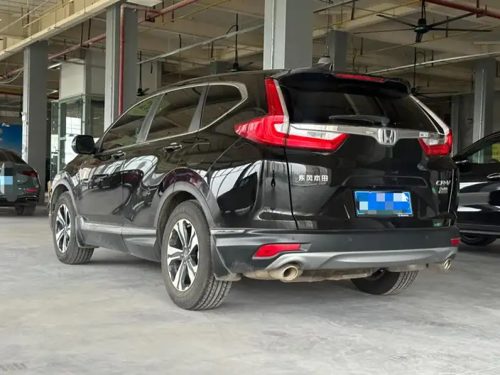 Honda CR-V 2020 Model Dazzling Edition plus 240TURBO CVT 2WD Fashion edition – фото 4