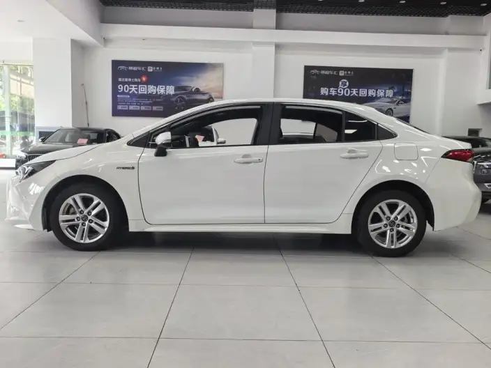 Toyota Levin 2022 Model Hybrid 1.8H E-CVT Enterprising Edition – фото 4