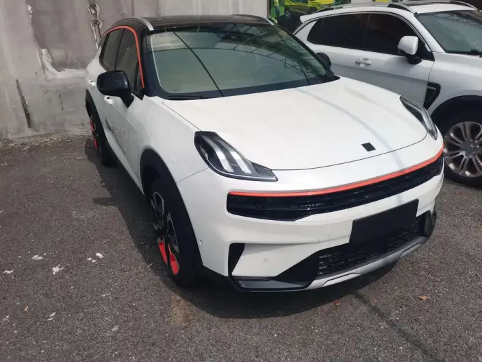Lynk & Co 06 2020 Model 1.5T Shine Halo – фото 3
