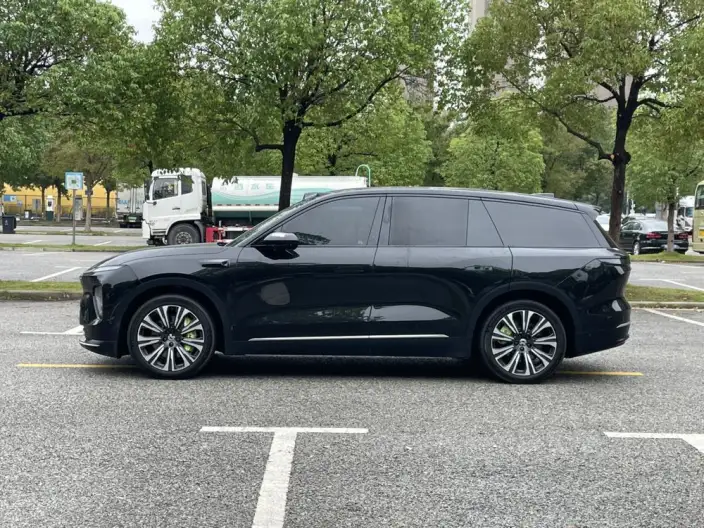 NIO ES8 2024 Model 75kWh Executive Edition – фото 4