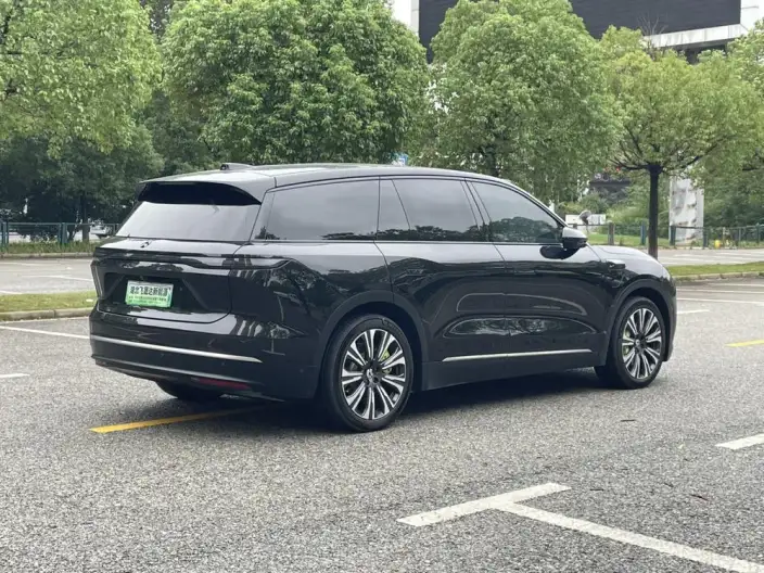NIO ES8 2024 Model 75kWh Executive Edition – фото 7