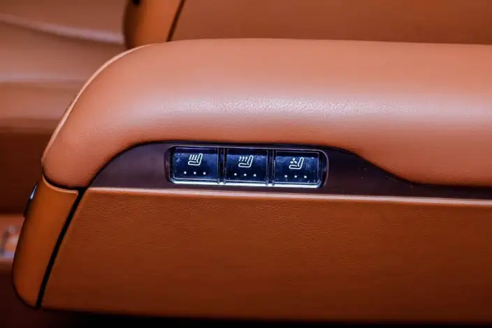 Aito M9 2024 Model Extended Range Ultra VI seat Edition – фото 10
