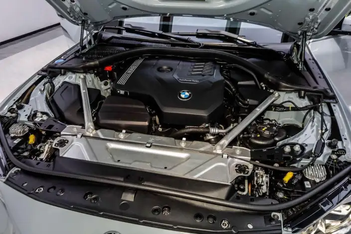 BMW 4 Series 2023 Model 425i M Sports Set – фото 6