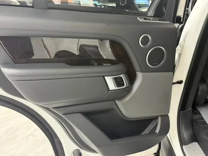 Range Rover 2020 Model 3.0 L6 Shengshi Edition – фото 7