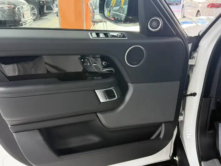 Range Rover 2020 Model 3.0 L6 Shengshi Edition – фото 10