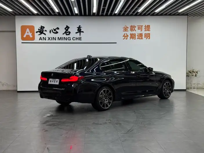 BMW 5 Series 2022 Model Facelift II 530Li Exclusive Model M Sports Set – фото 4