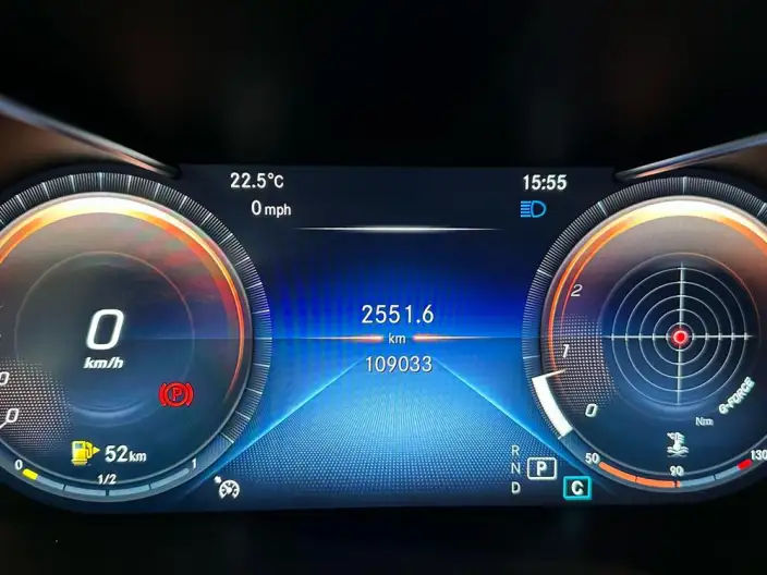 Mercedes-Benz GLC 2020 Model GLC 260 L 4MATIC Luxury Model – фото 8
