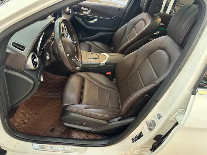 Mercedes-Benz GLC 2020 Model GLC 260 L 4MATIC Luxury Model – фото 9