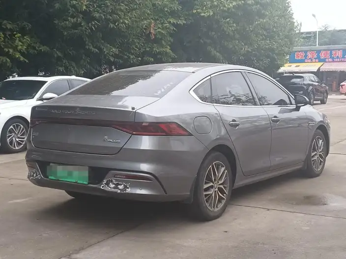 Qin Plus EV 2021 Model 500KM Luxury Model – фото 6