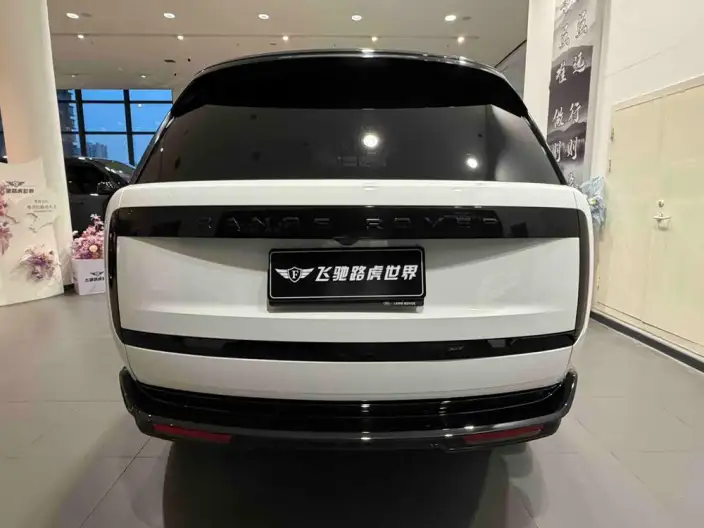 Range Rover 2023 Model 3.0 L6 400PS Shengshi VII seat Extended Edition – фото 5
