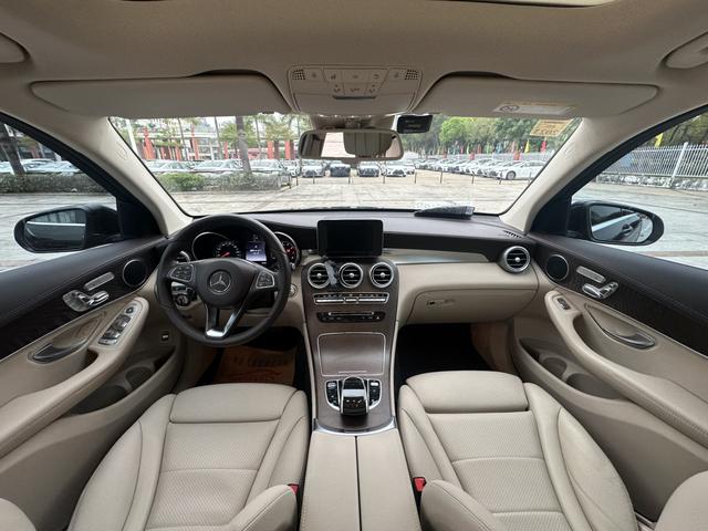Mercedes-Benz GLC 2017 модификация GLC 300 4MATIC Dynamic – фото 7