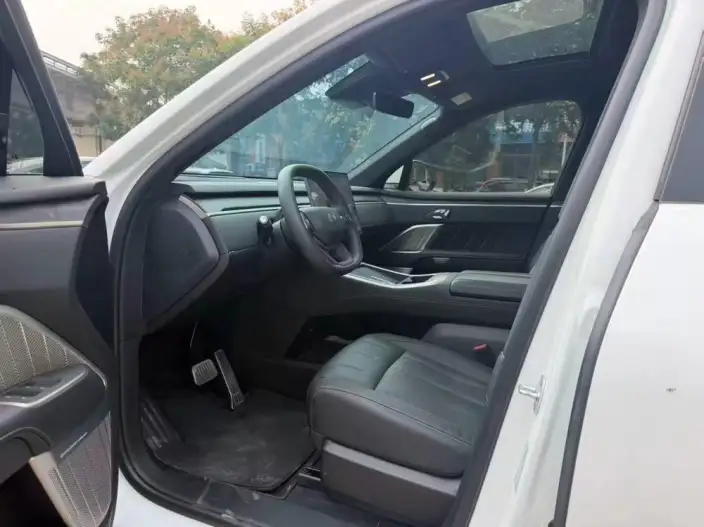 ONVO L90 2025 Model VI seat Edition Max – фото 8