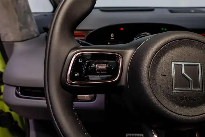 ZEEKR MIX 2025 Model 76kWh Smart Driving Edition – фото 7