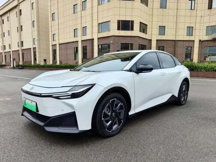 TOYOTA bZ3 2024 Model Elite PRO – фото 1
