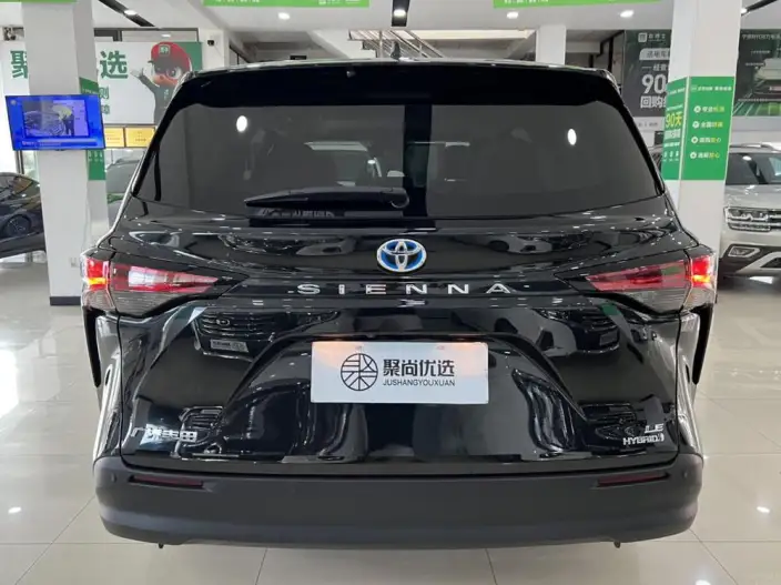 Toyota Sienna 2023 Model Hybrid 2.5L Comfort Edition – фото 5