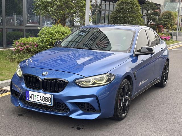 BMW 1 Series 2017 модификация 120i Design Set тип – фото 1