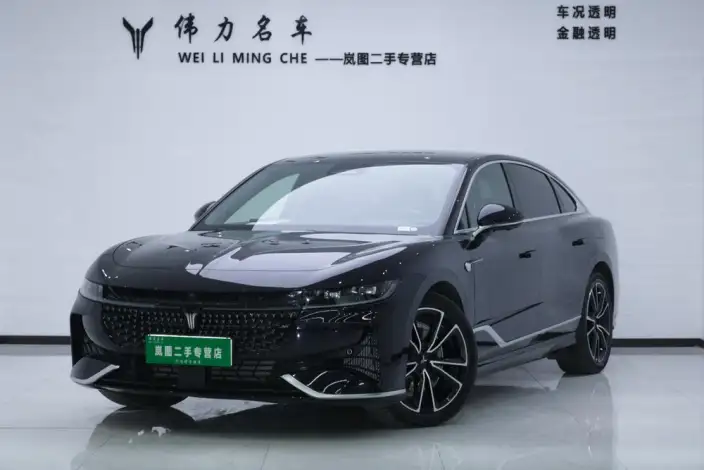 VOYAH Pursuit PHEV 2024 Model Ultra-long Endurance 4WD Ultimate Edition – фото 1