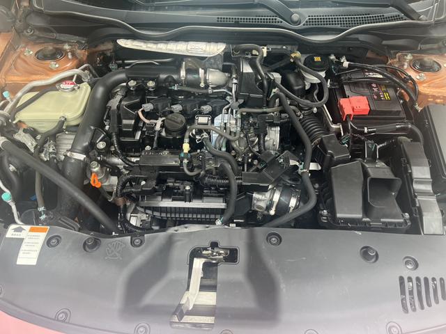 Honda Civic 2016 180TURBO CVT Comfort – фото 10