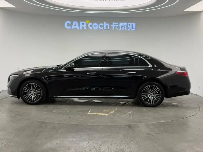 Mercedes-Benz E-Class 2025 Model Facelift E 260 L 4MATIC sedan – фото 4