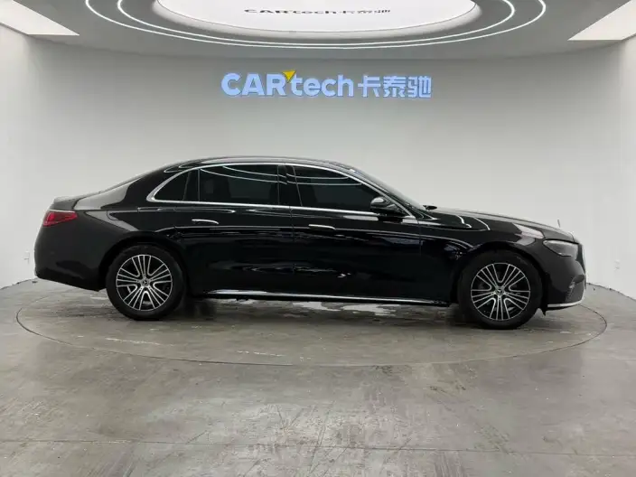Mercedes-Benz E-Class 2025 Model Facelift E 260 L 4MATIC sedan – фото 8