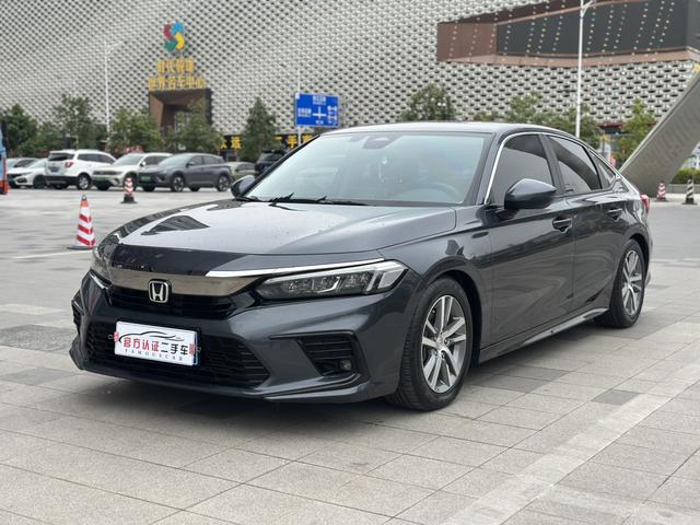 Honda Civic 2022 240TURBO CVT Dynamic C-Position Special – фото 1
