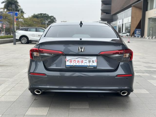 Honda Civic 2022 240TURBO CVT Dynamic C-Position Special – фото 6