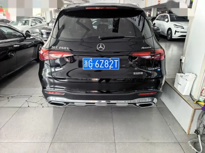 Mercedes-Benz GLC 2023 Model GLC 260 L 4MATIC Dynamic Model 5 seat