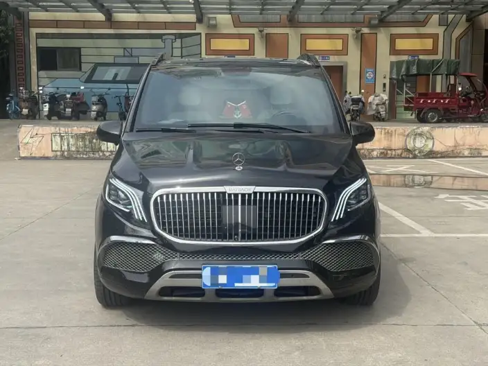 Viano 2023 Model 2.0T Business Edition 7 seat – фото 2
