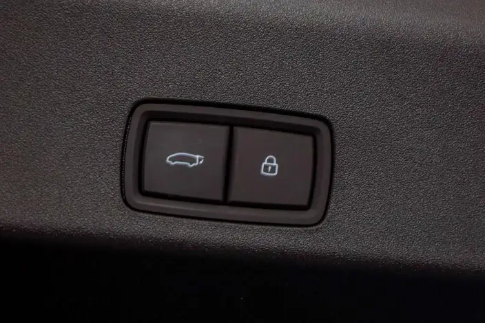 Li Auto MEGA 2024 Model Ultra Edition – фото 10