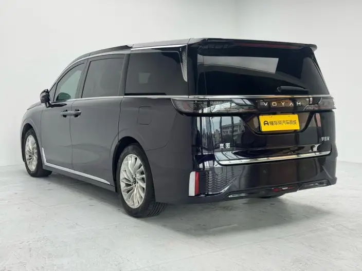 VOYAH Dreamer PHEV 2024 Model Ultra-long Endurance Premium Edition – фото 5