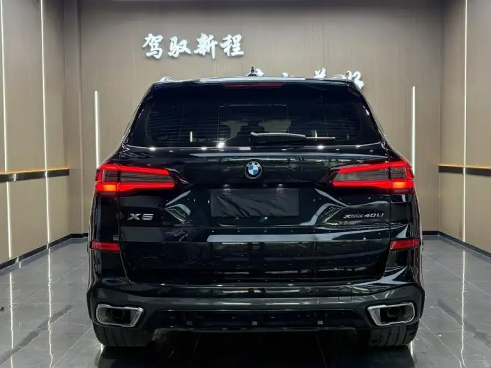 BMW X5 2022 Model xDrive 40Li M Sports Set – фото 5