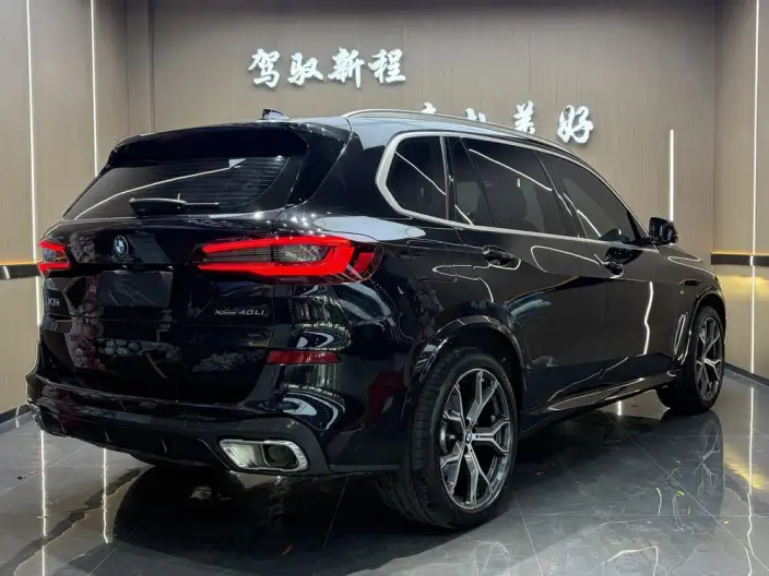 BMW X5 2022 Model xDrive 40Li M Sports Set – фото 6