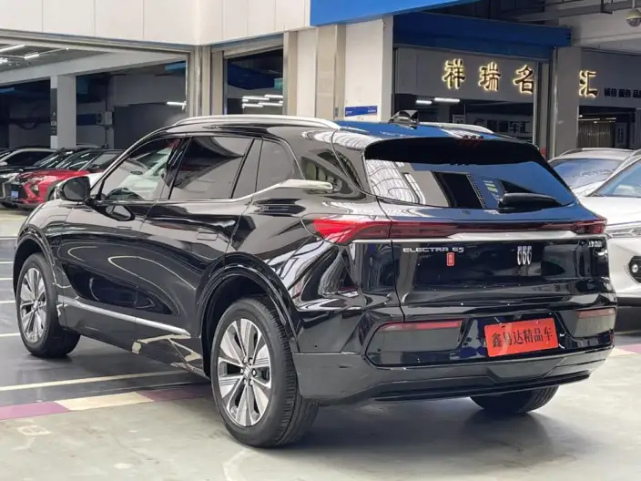 BUICK E5 2025 Model 620KM Exclusive Edition – фото 4