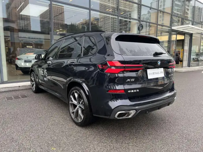 BMW X5 2025 Model xDrive30Li Exclusive Model M Sports Night Set