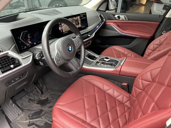 BMW X5 2025 Model xDrive30Li Exclusive Model M Sports Night Set – фото 9