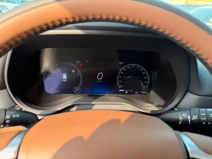 Toyota Sienna 2027 Model Hybrid 2.5L 4WD Premium Edition – фото 5