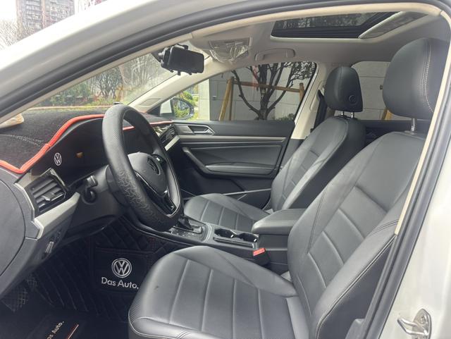 Volkswagen Lavida 2021 1.5L Automatic Com f ort – фото 5