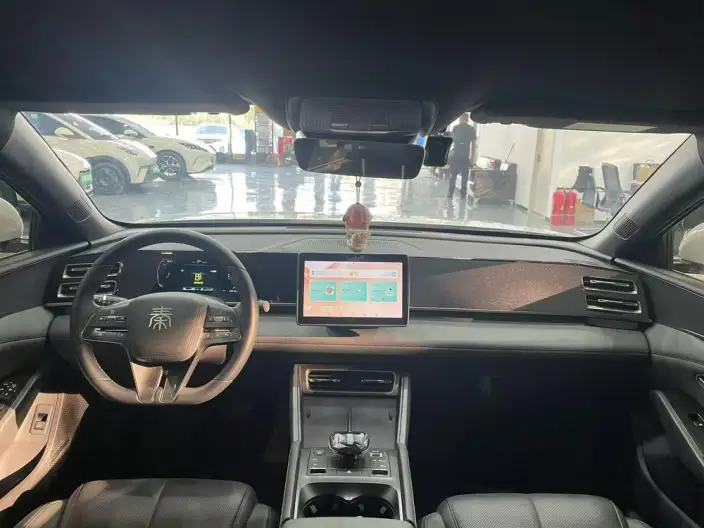 QinL DM 2024 Model DM-i 80KM Leading Model – фото 8