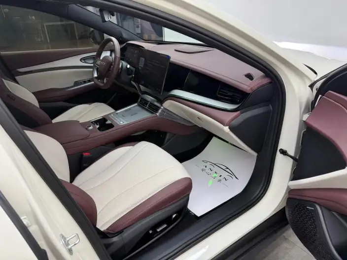 BYD Seal 07DM 2026 Model DM-i 230KM Flagship Model – фото 7