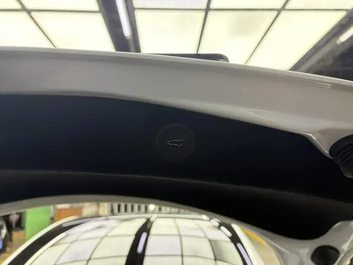 Model 3 2025 Model Facelift Rear-wheel drive version – фото 8