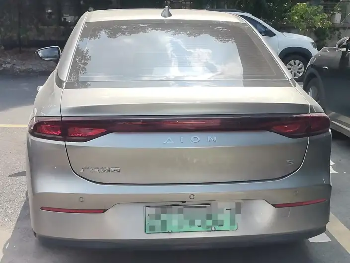 AION S 2023 Model Mei 580 – фото 3