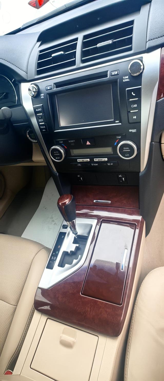 Toyota Camry 2013 2.5G Comfort – фото 7